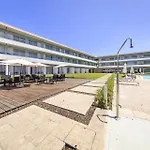 - Hotel, Termas & 4* モンテ・レアル