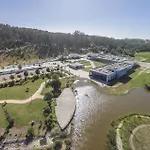 - Hotel, Termas & Hotel