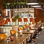 - Hotel, Termas & モンテ・レアル