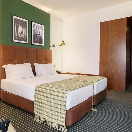 فندق - Hotel, Termas & مونتي ريال