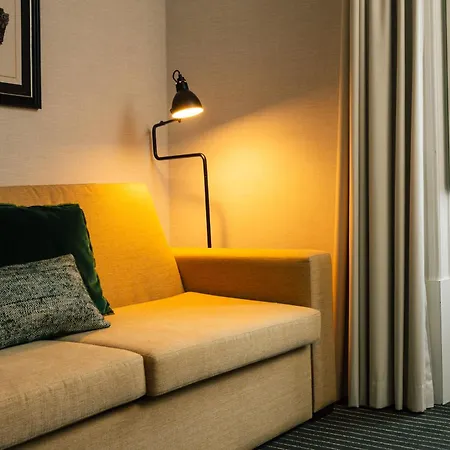 - Hotel, Termas & مونتي ريال
