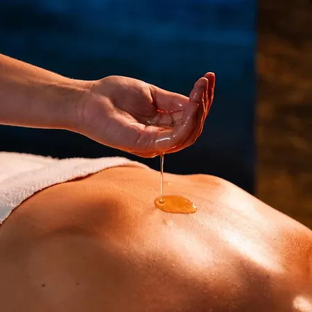 ホテル - Hotel, Termas &