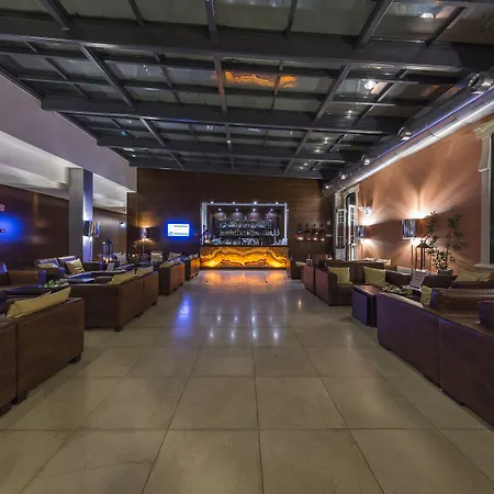 ホテル - Hotel, Termas & 4*