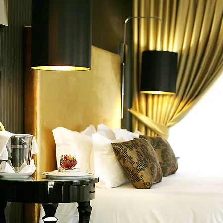 ホテル - Hotel, Termas &