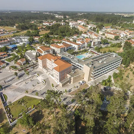 - Hotel, Termas & Monte Real