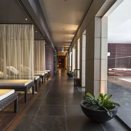 - Hotel, Termas & فندق مونتي ريال