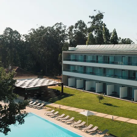 - Hotel, Termas & مونتي ريال