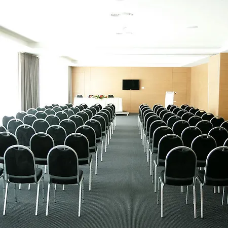 - Hotel, Termas & 4*
