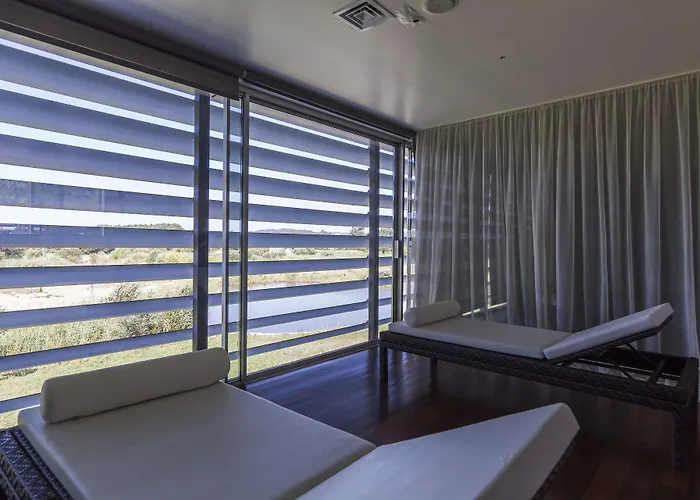 - Hotel, Termas & モンテ・レアル