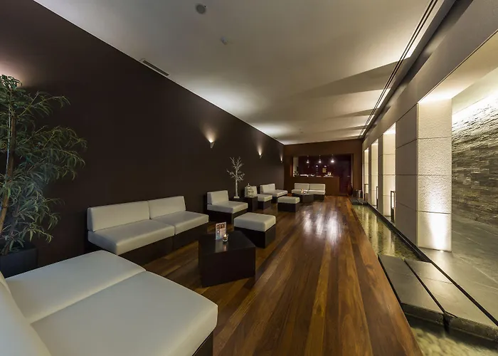 - Hotel, Termas & Ξενοδοχείο Monte Real