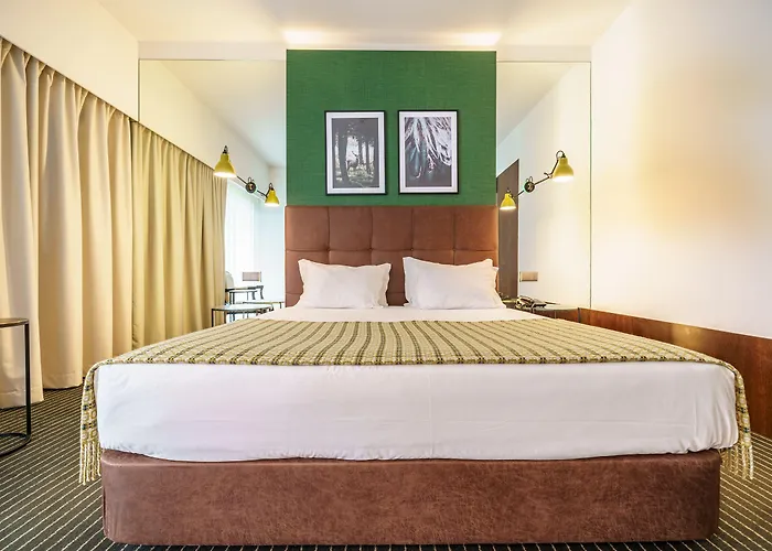 ホテル - Hotel, Termas &